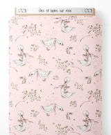 Tissu - Oies et lapins sur rose