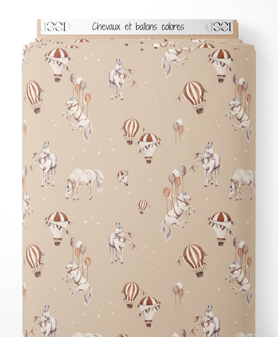 Tissu - Chevaux et ballons colorés