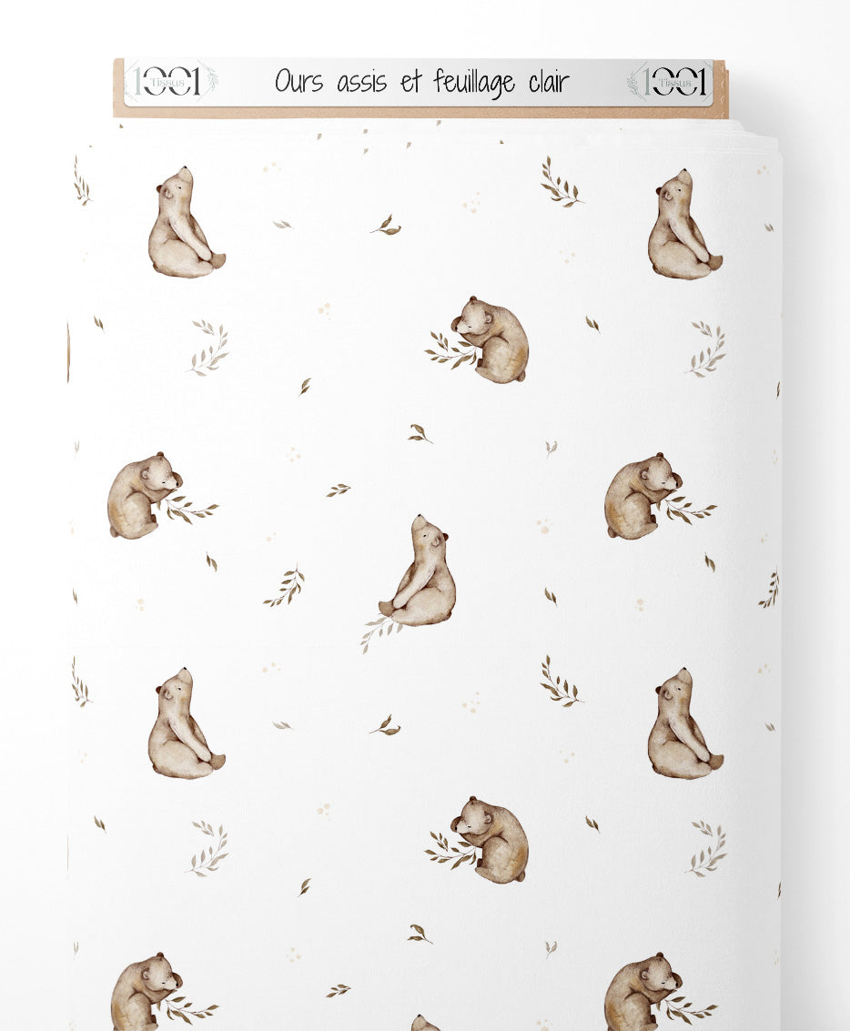 Tissu - Ours assis et feuillage clair