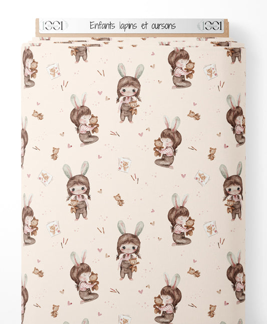 Tissu - Enfants lapins et oursons
