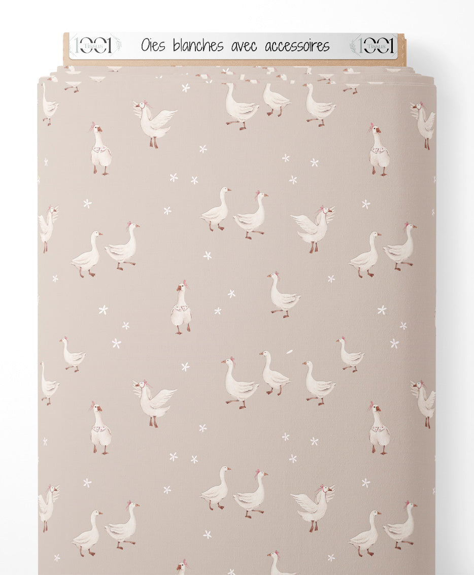 Tissu - Oies blanches avec accessoires