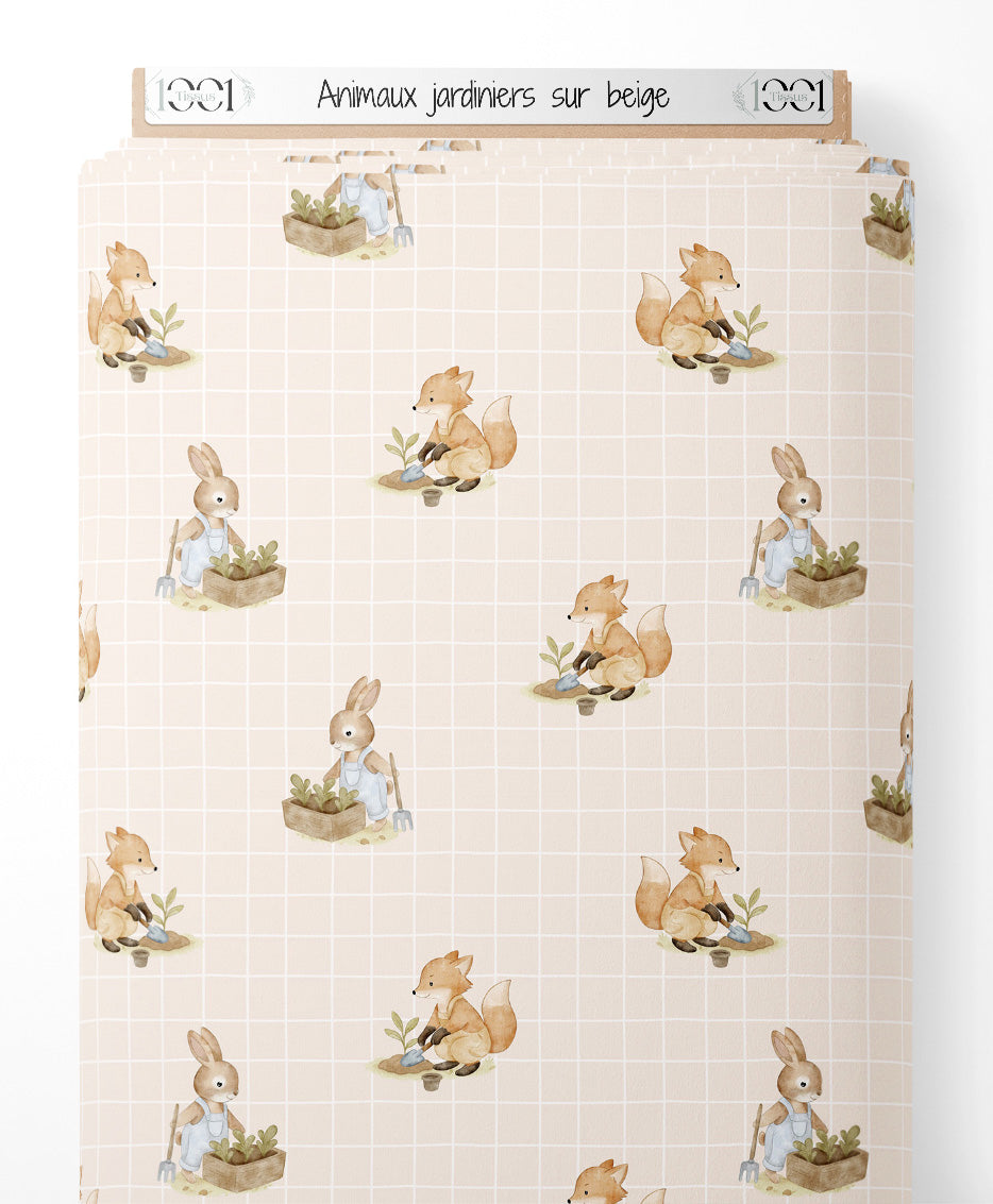 Tissu - Animaux jardiniers sur beige