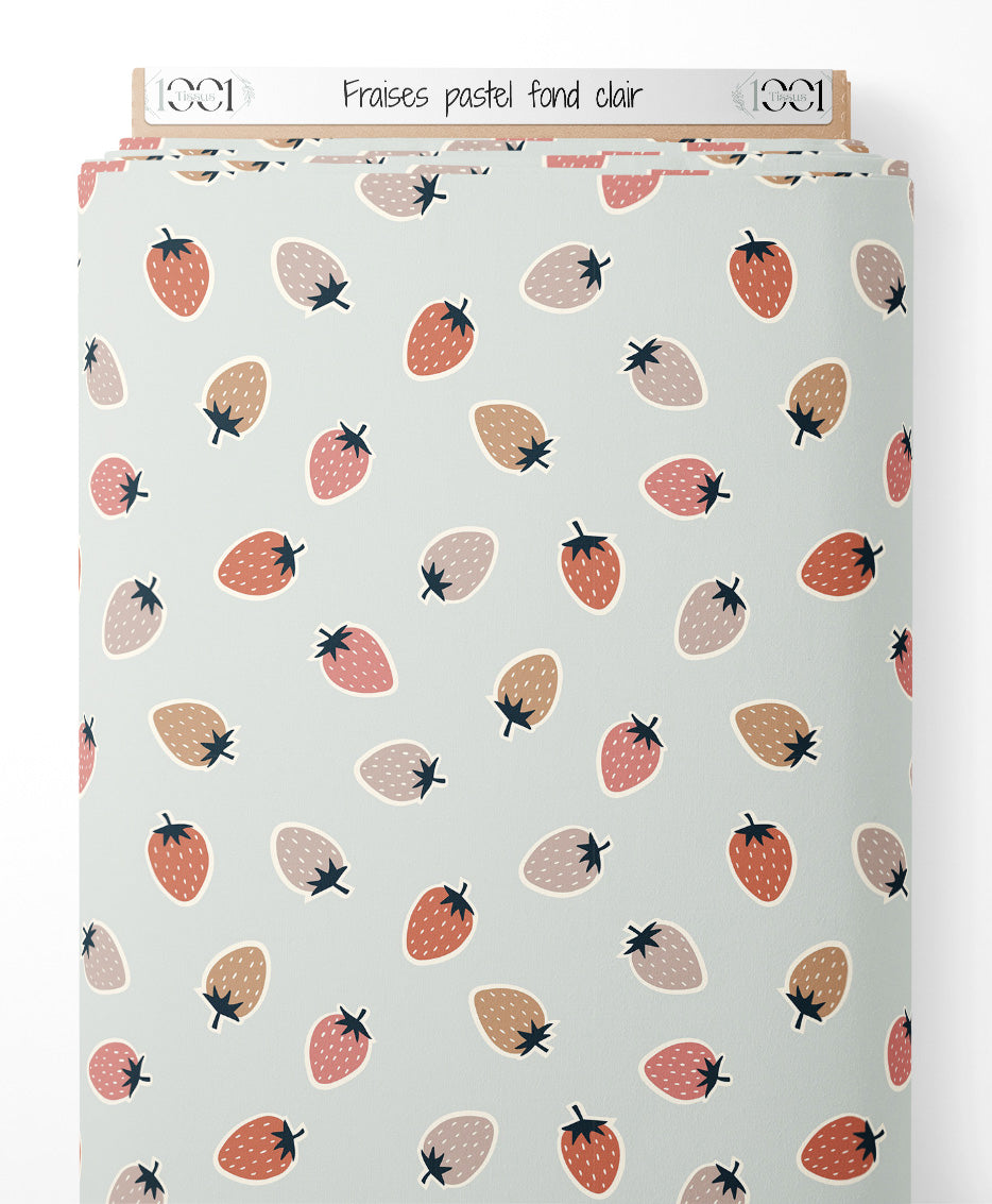 Tissu - Fraises pastel sur fond clair
