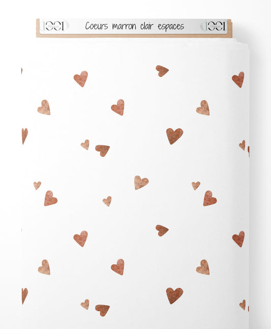 Tissu - Cœurs marron clair espacés