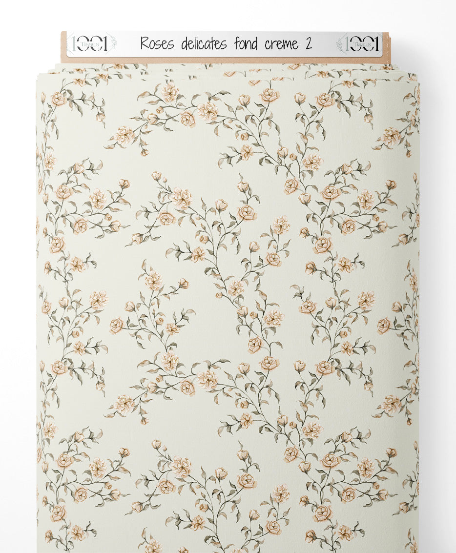 Tissu - Roses délicates sur fond crème 2
