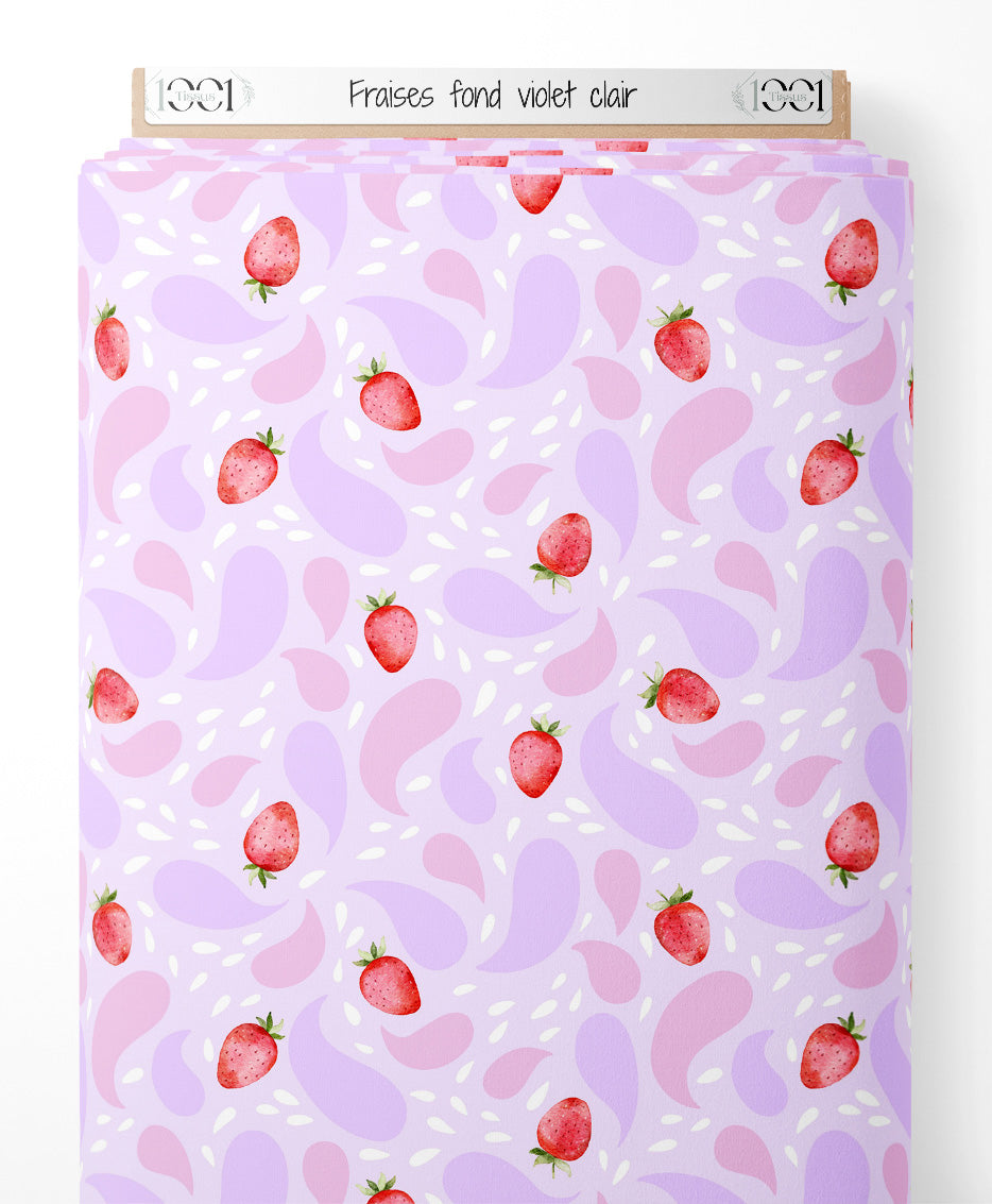 Tissu - Fraises sur fond violet clair