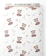 Tissu - Ours dessinant avec crayons