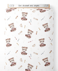 Tissu - Ours dessinant avec crayons