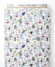 Tissu - Insectes et fleurs pastel