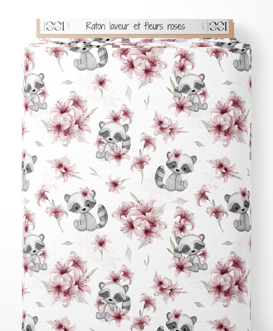 Tissu - Raton laveur et fleurs roses