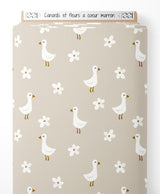Tissu - Canards et fleurs à cœur marron