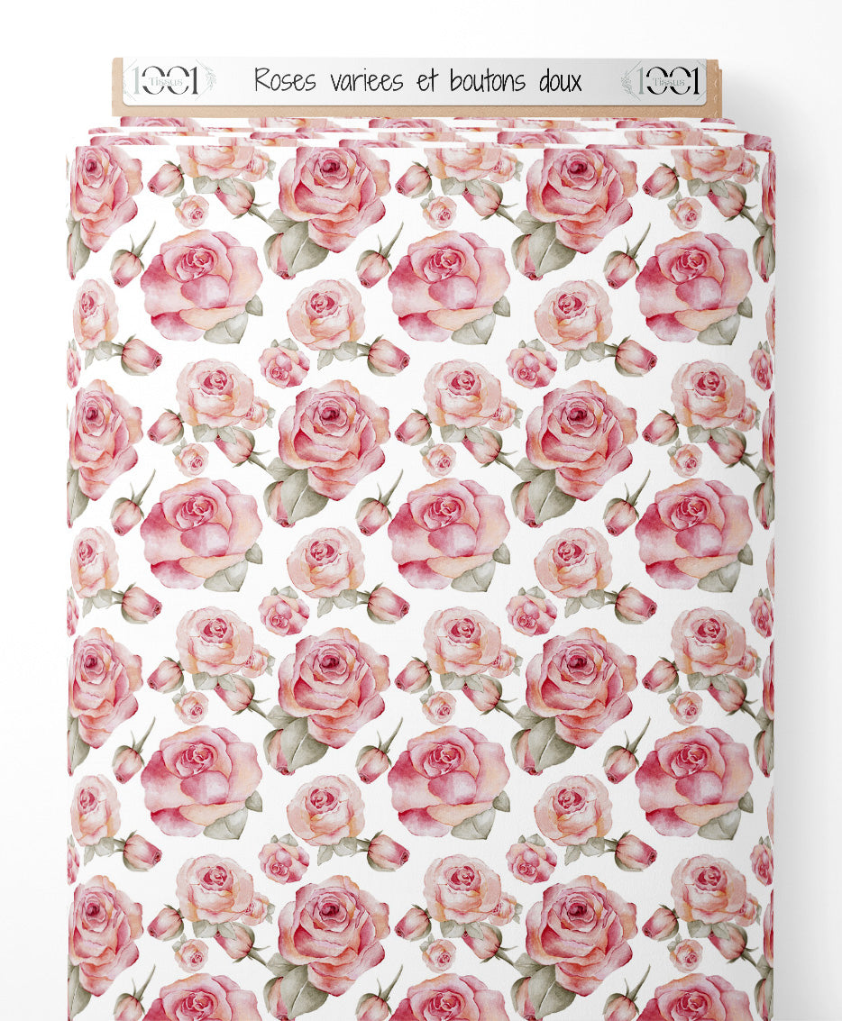 Tissu - Roses variées et boutons doux