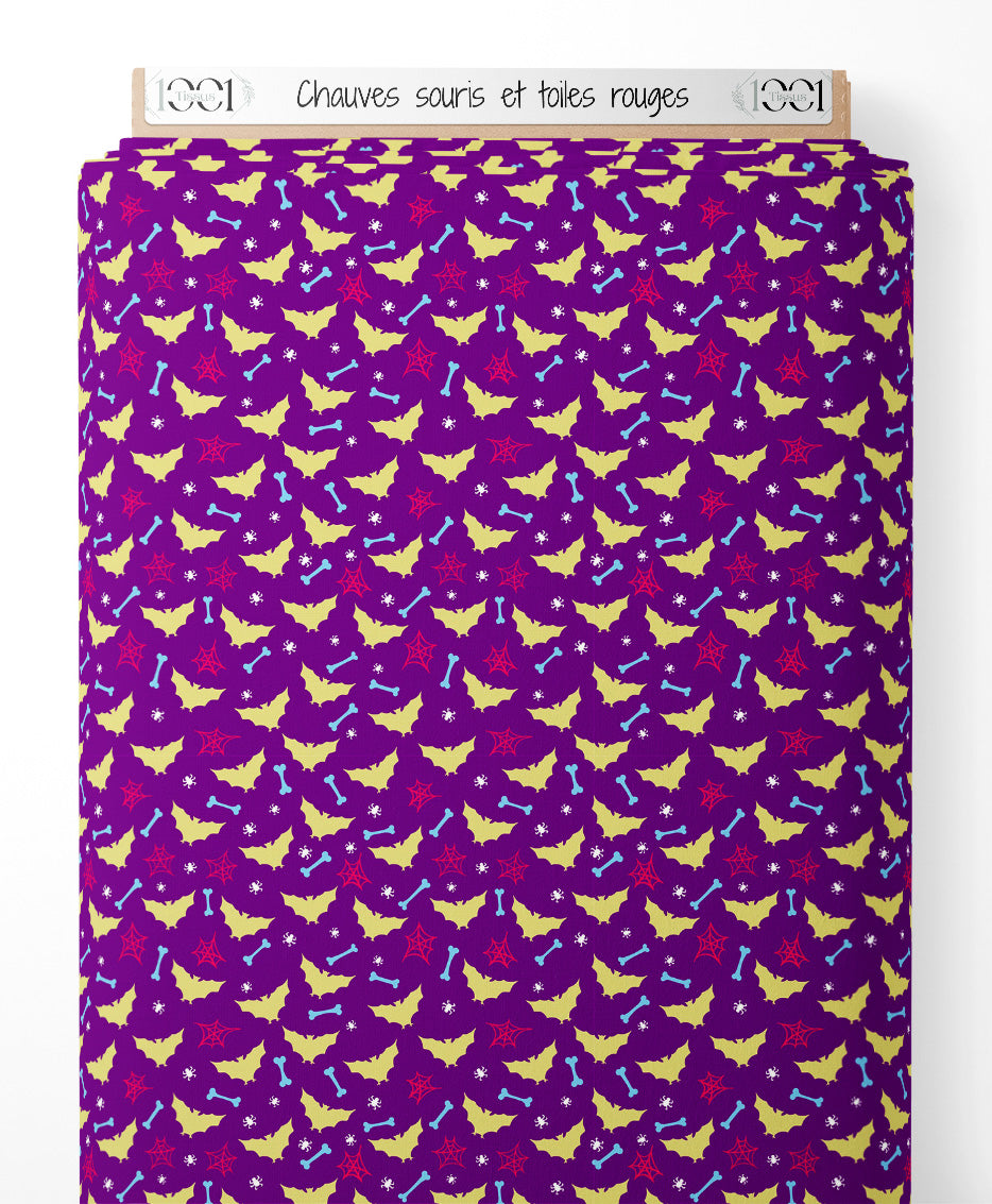 Tissu - Chauves-souris et toiles rouges