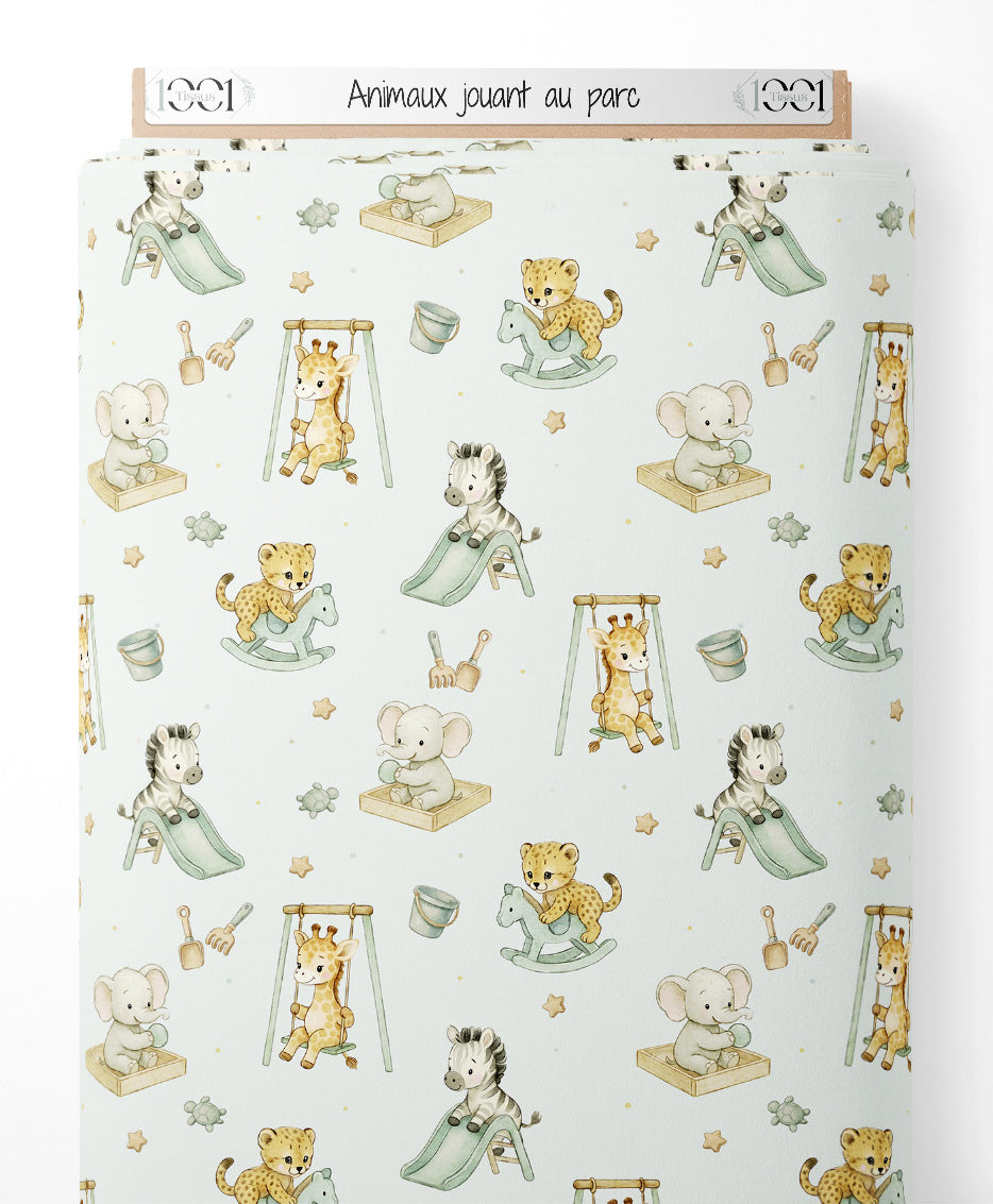 Tissu - Animaux jouant au parc