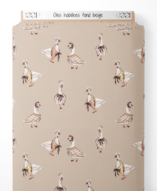 Tissu - Oies habillées sur fond beige