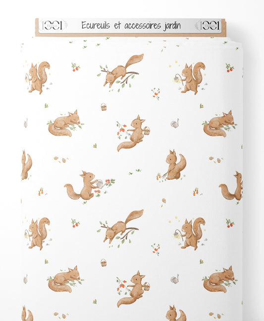 Tissu - Écureuils et accessoires jardin