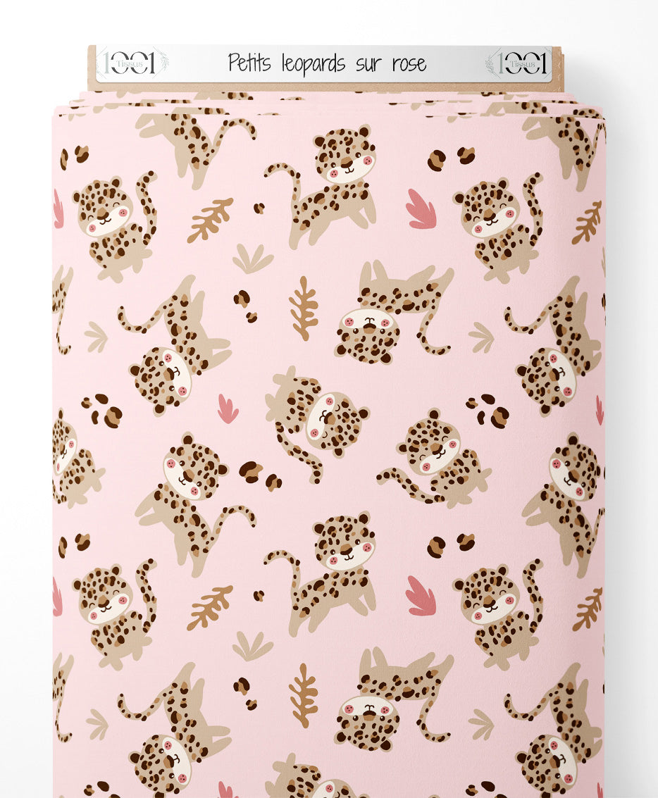 Tissu - Petits léopards sur rose