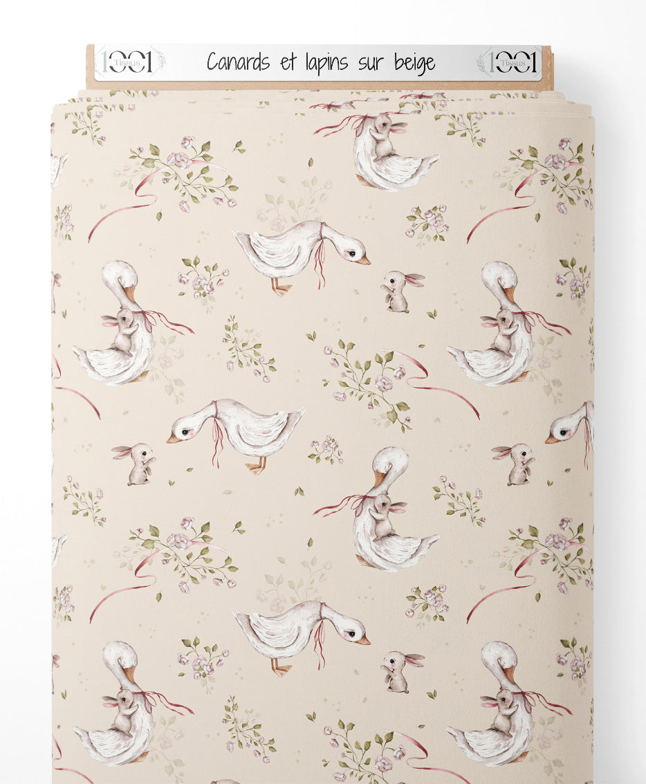 Tissu - Canards et lapins sur beige