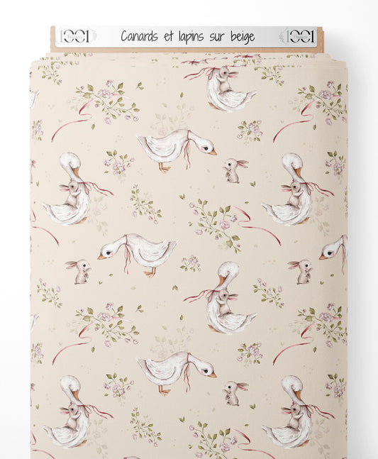 Tissu - Canards et lapins sur beige