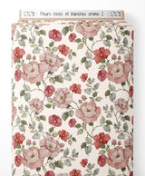 Tissu - Fleurs roses et blanches crème 2
