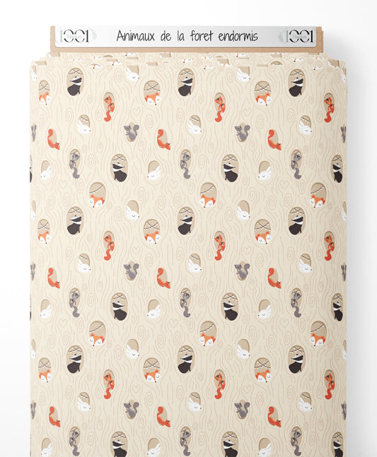 Tissu - Animaux de la forêt endormis
