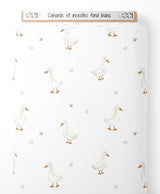 Tissu - Canards et insectes sur fond blanc