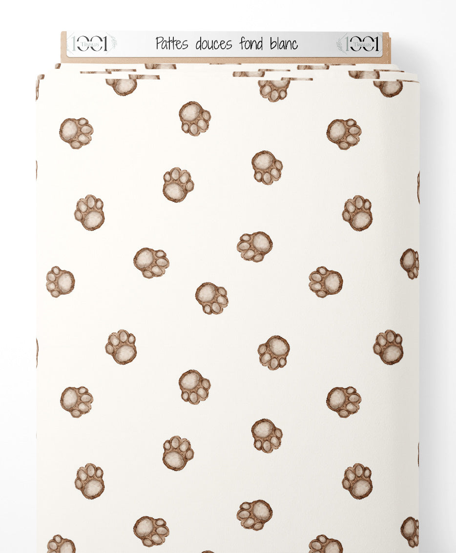 Tissu - Pattes douces sur fond blanc