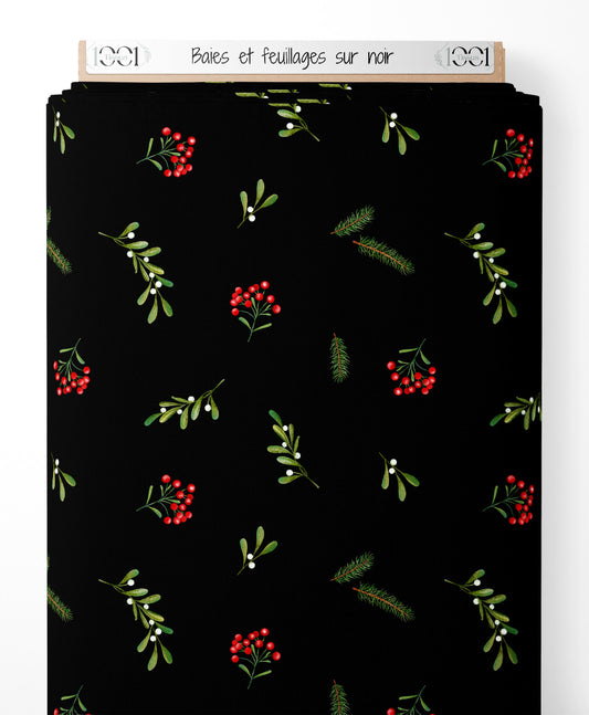 Tissu - Baies et feuillages sur noir