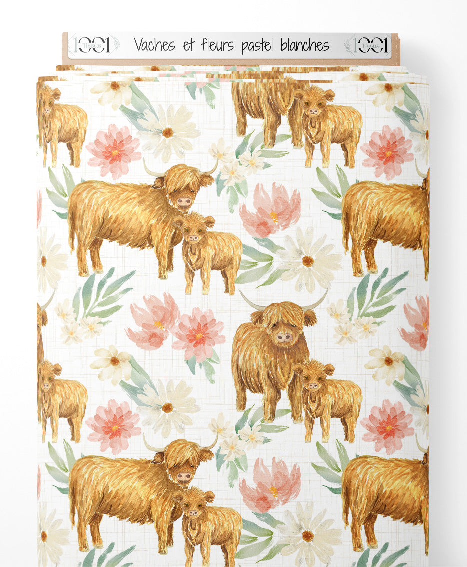 Tissu - Vaches et fleurs pastel blanches