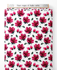 Tissu - Fleurs rouges et feuilles vertes
