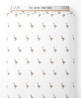 Tissu - Oies grises sur fond blanc