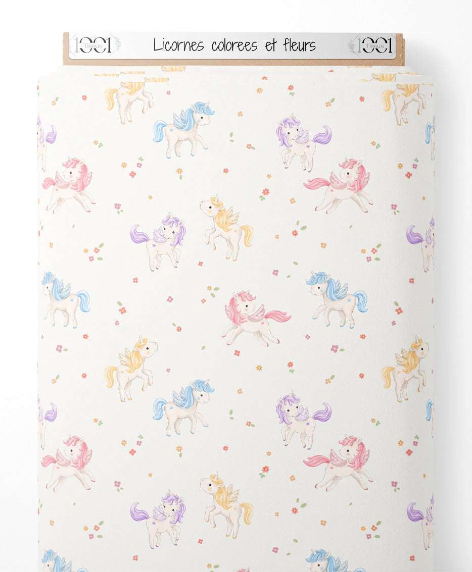Tissu - Licornes colorées et fleurs