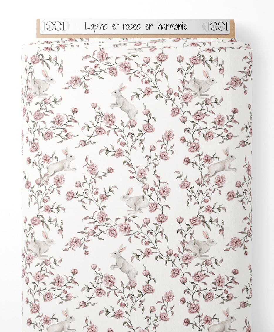 Tissu - Lapins et roses en harmonie
