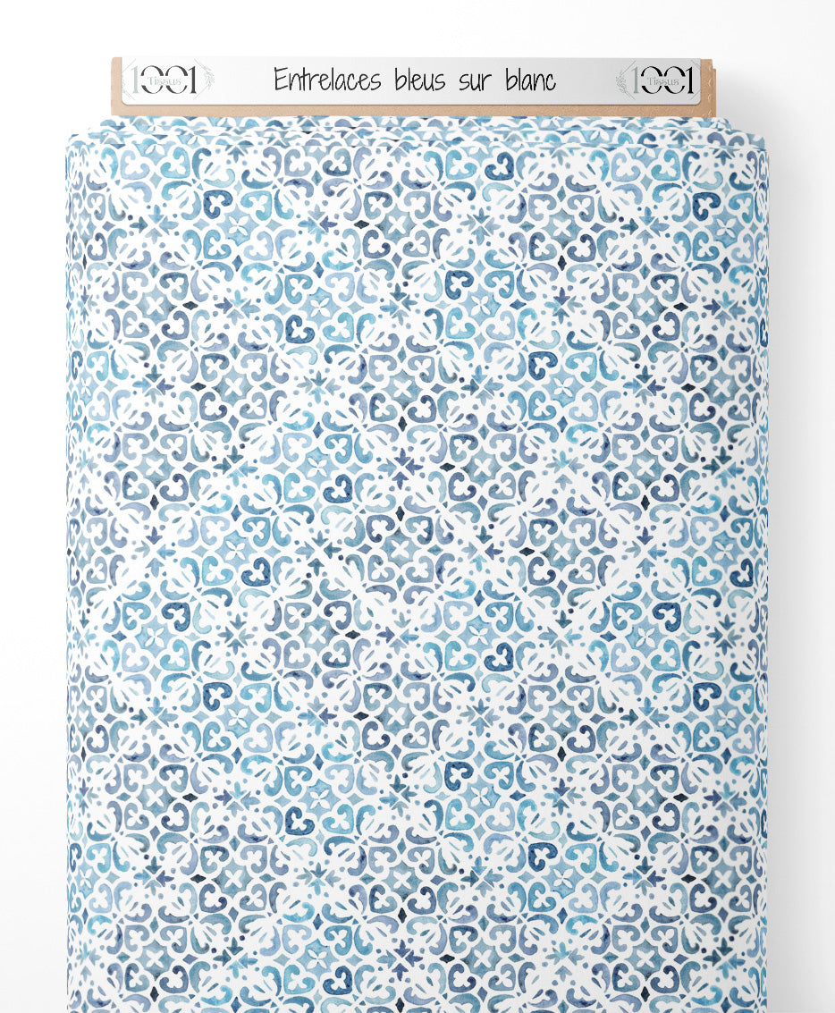 Tissu - Entrelaçés bleus sur blanc