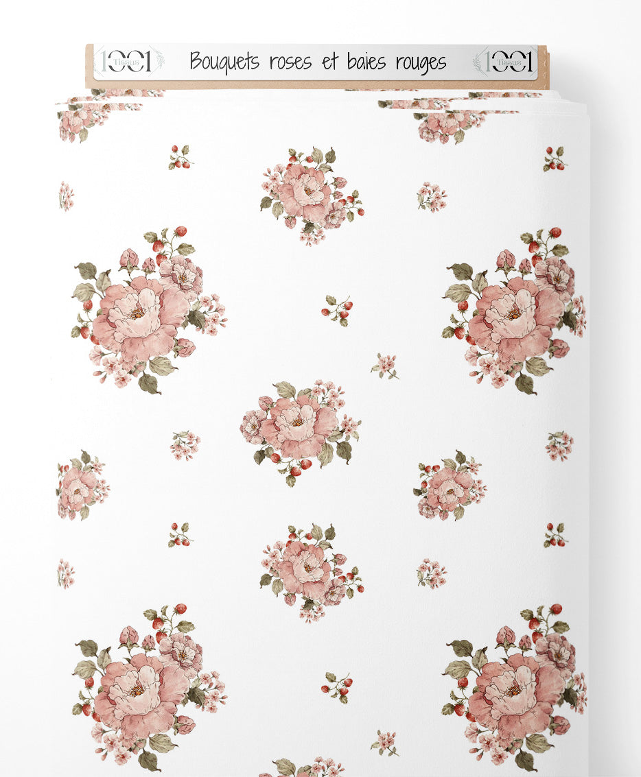 Tissu - Bouquets roses et baies rouges