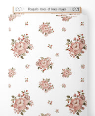 Tissu - Bouquets roses et baies rouges