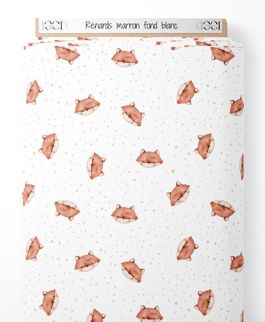 Tissu - Renards marron sur fond blanc