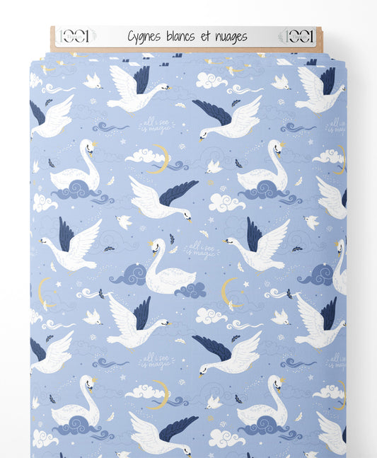Tissu - Cygnes blancs et nuages