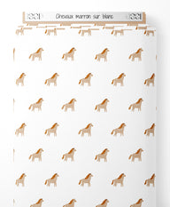 Tissu - Chevaux marron sur blanc