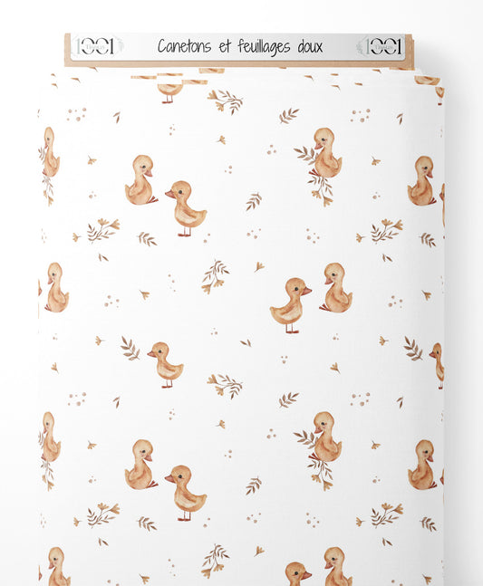 Tissu - Canetons et feuillages doux