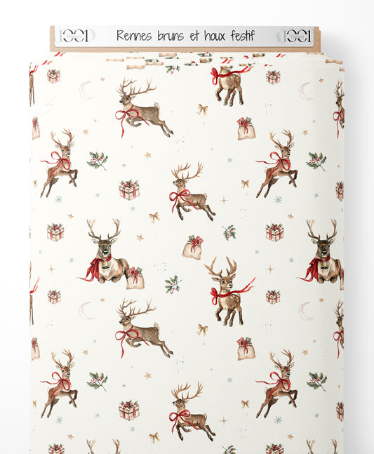 Tissu - Rennes bruns et houx festif