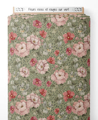 Tissu - Fleurs roses et rouges sur vert