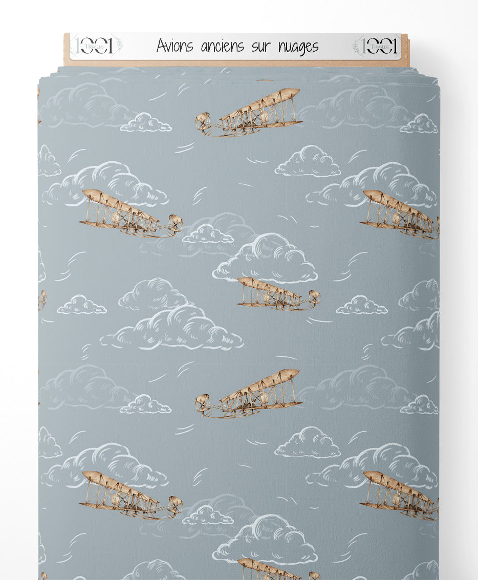 Tissu - Avions anciens sur nuages