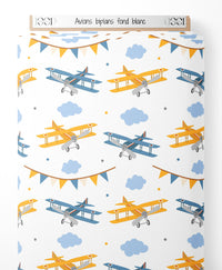 Tissu - Avions biplans sur fond blanc