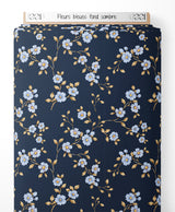 Tissu - Fleurs bleues sur fond sombre