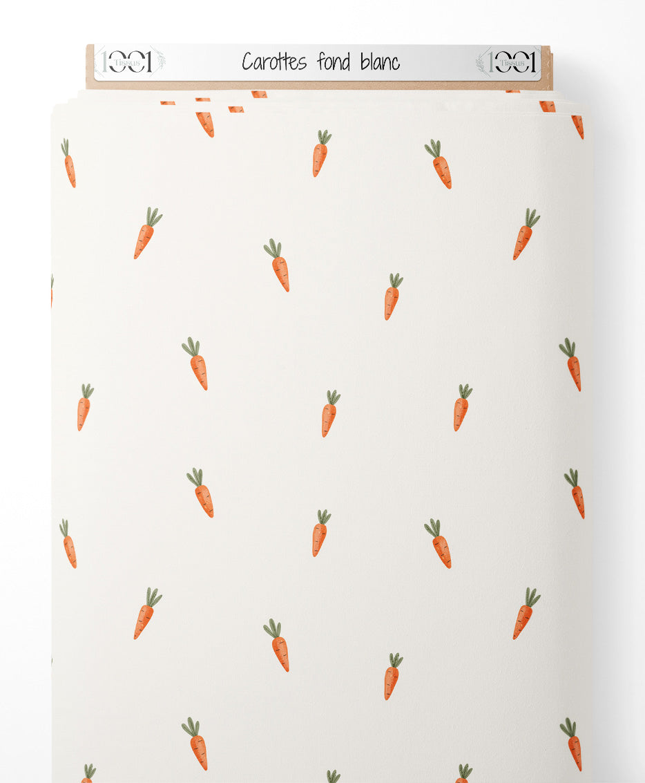 Tissu - Carottes sur fond blanc