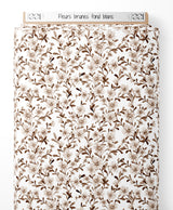 Tissu - Fleurs brunes sur fond blanc