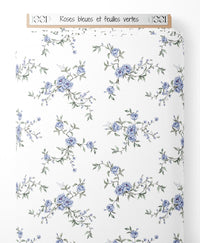 Tissu - Roses bleues et feuilles vertes