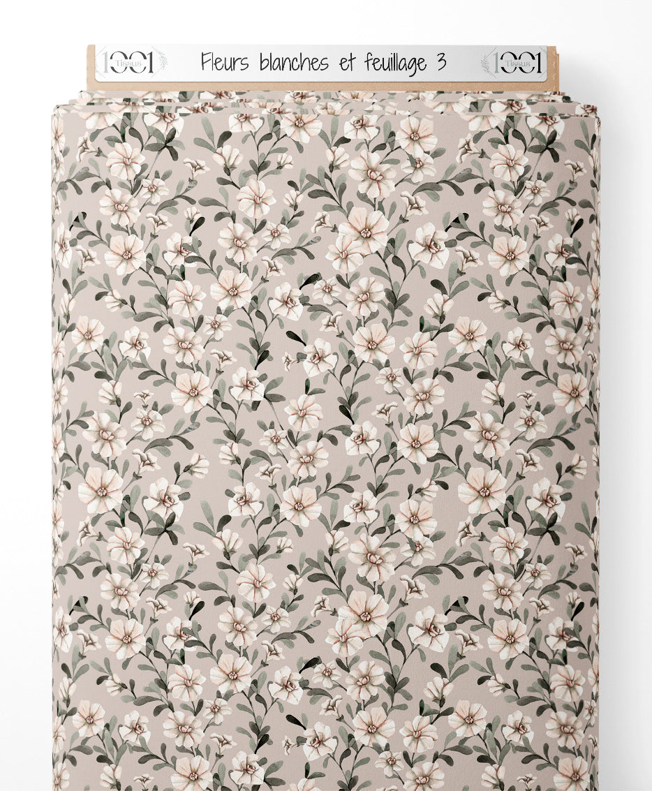 Tissu - Fleurs blanches et feuillage 3