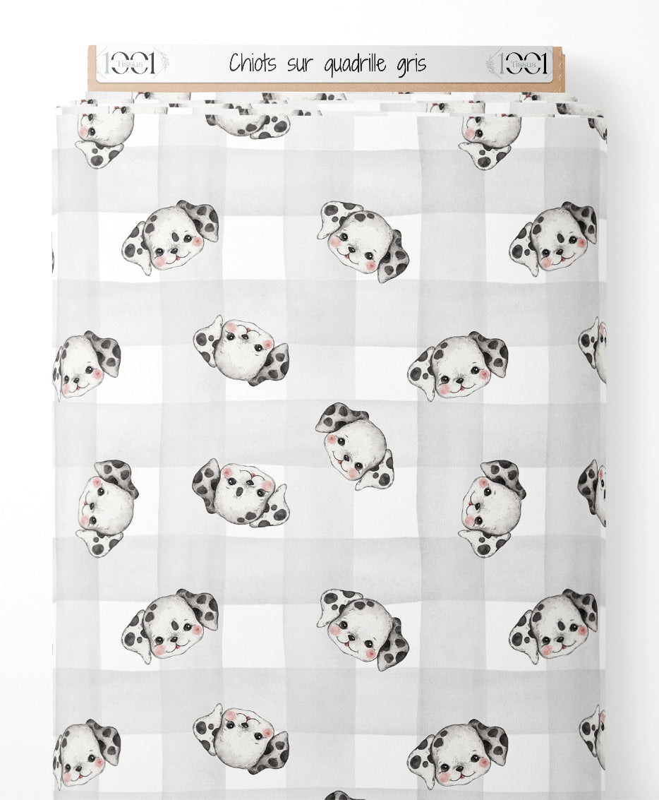 Tissu - Chiots sur quadrillé gris